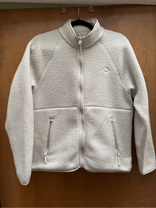 Aritzia Jackets & Blazers - Aritzia Polartec Thermal pro full zip
